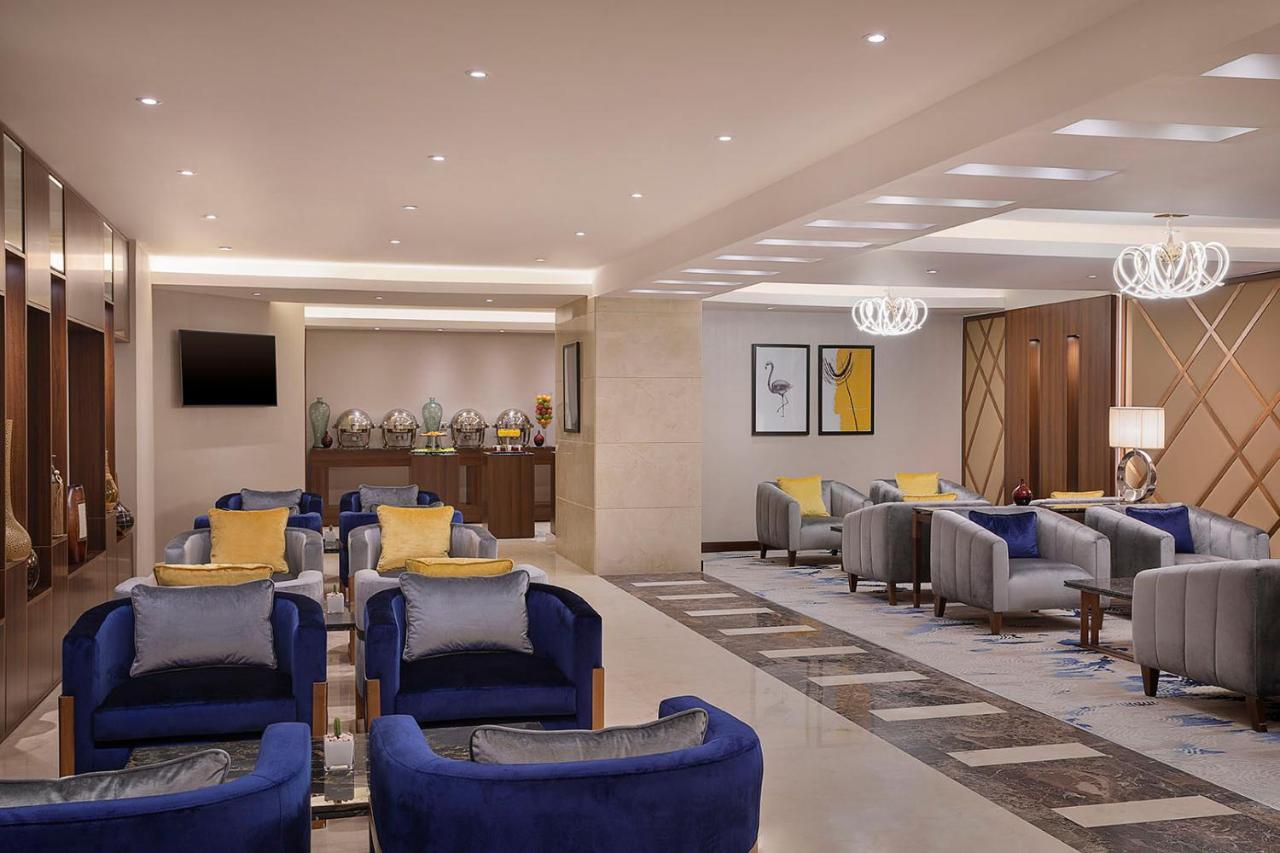 فوكو الخُبر 5*